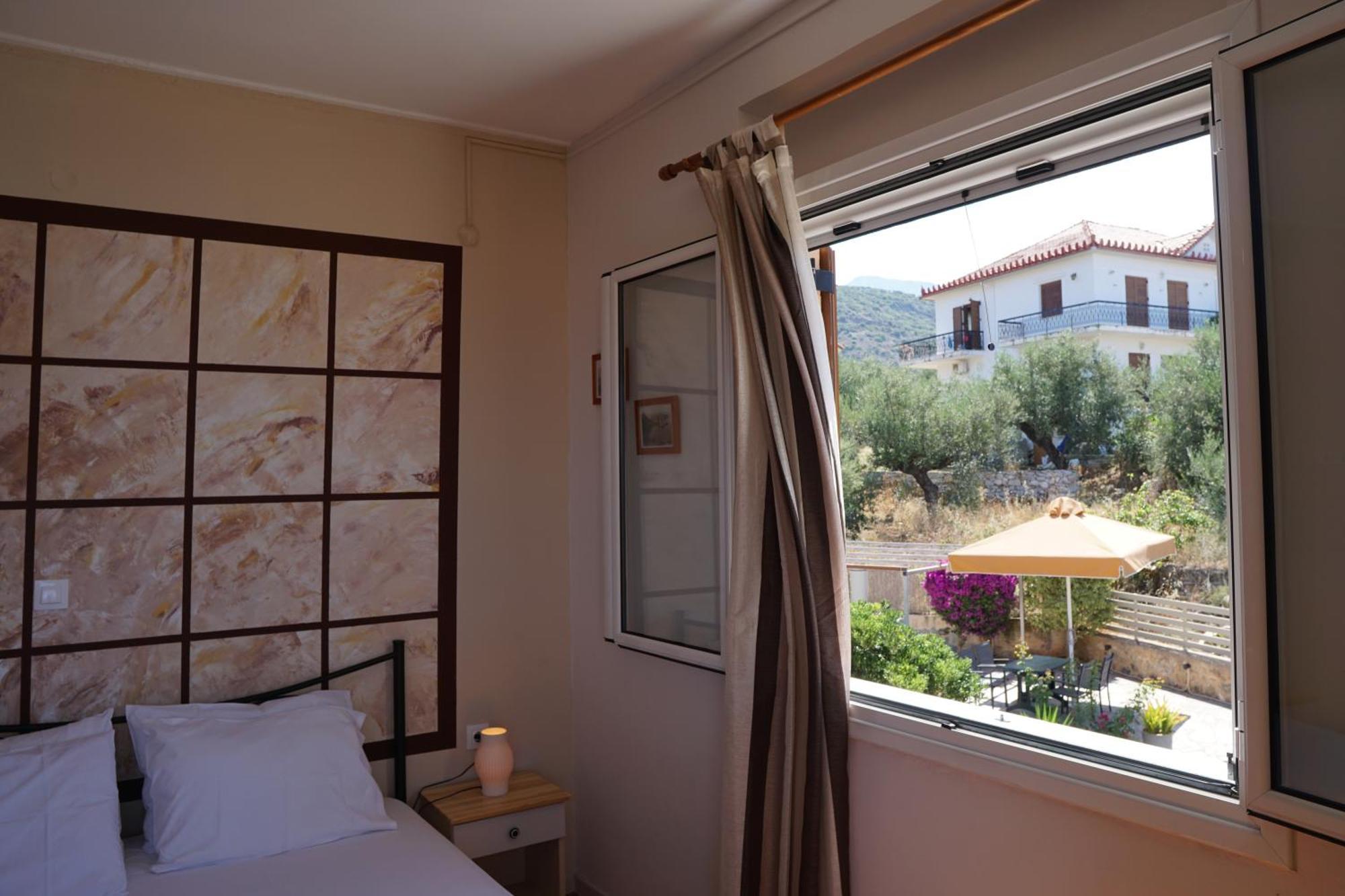 Sea And Sun Apartments 304 Ιδιωτικό Διαμέρισμα Kardhamili Ngoại thất bức ảnh