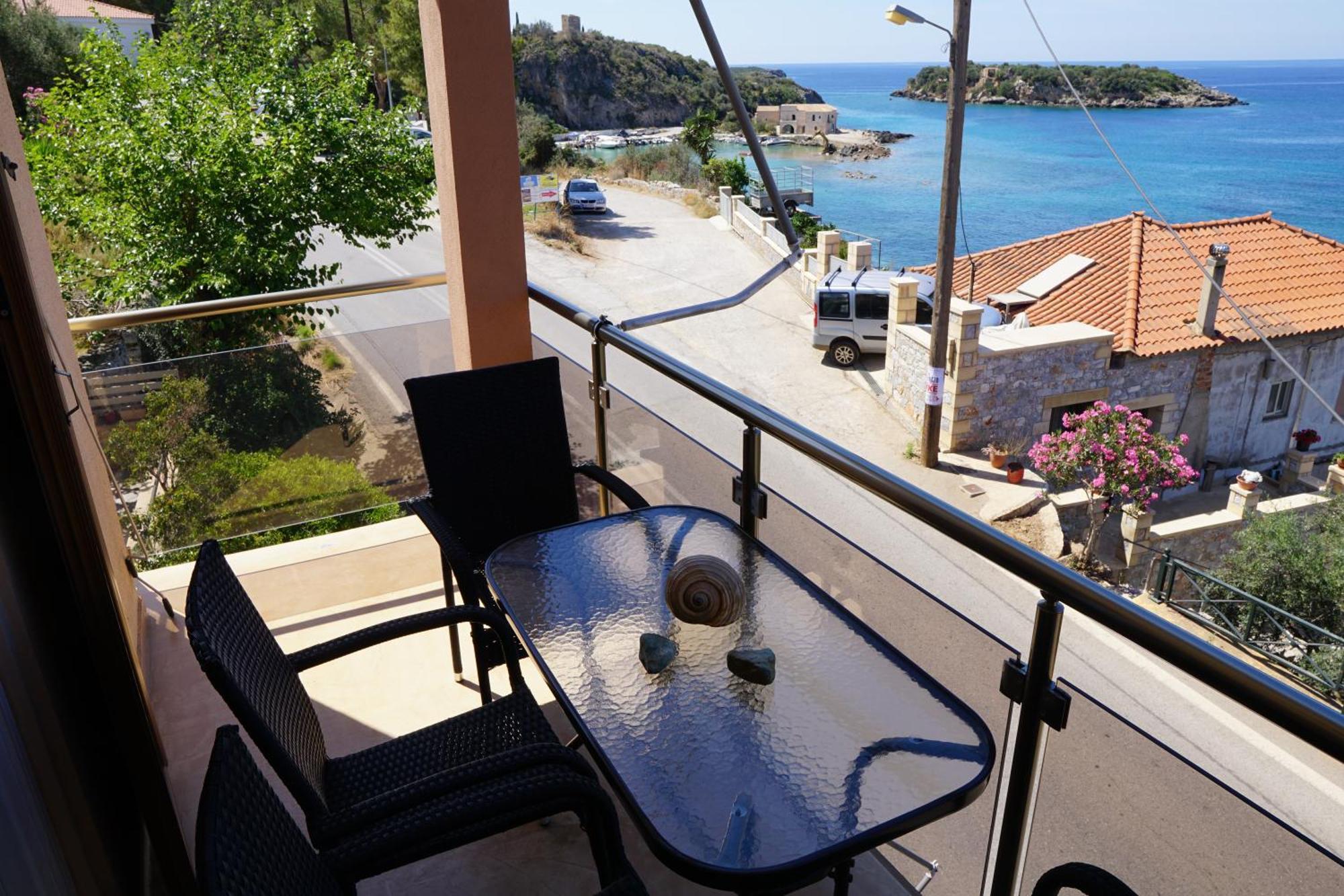 Sea And Sun Apartments 304 Ιδιωτικό Διαμέρισμα Kardhamili Ngoại thất bức ảnh